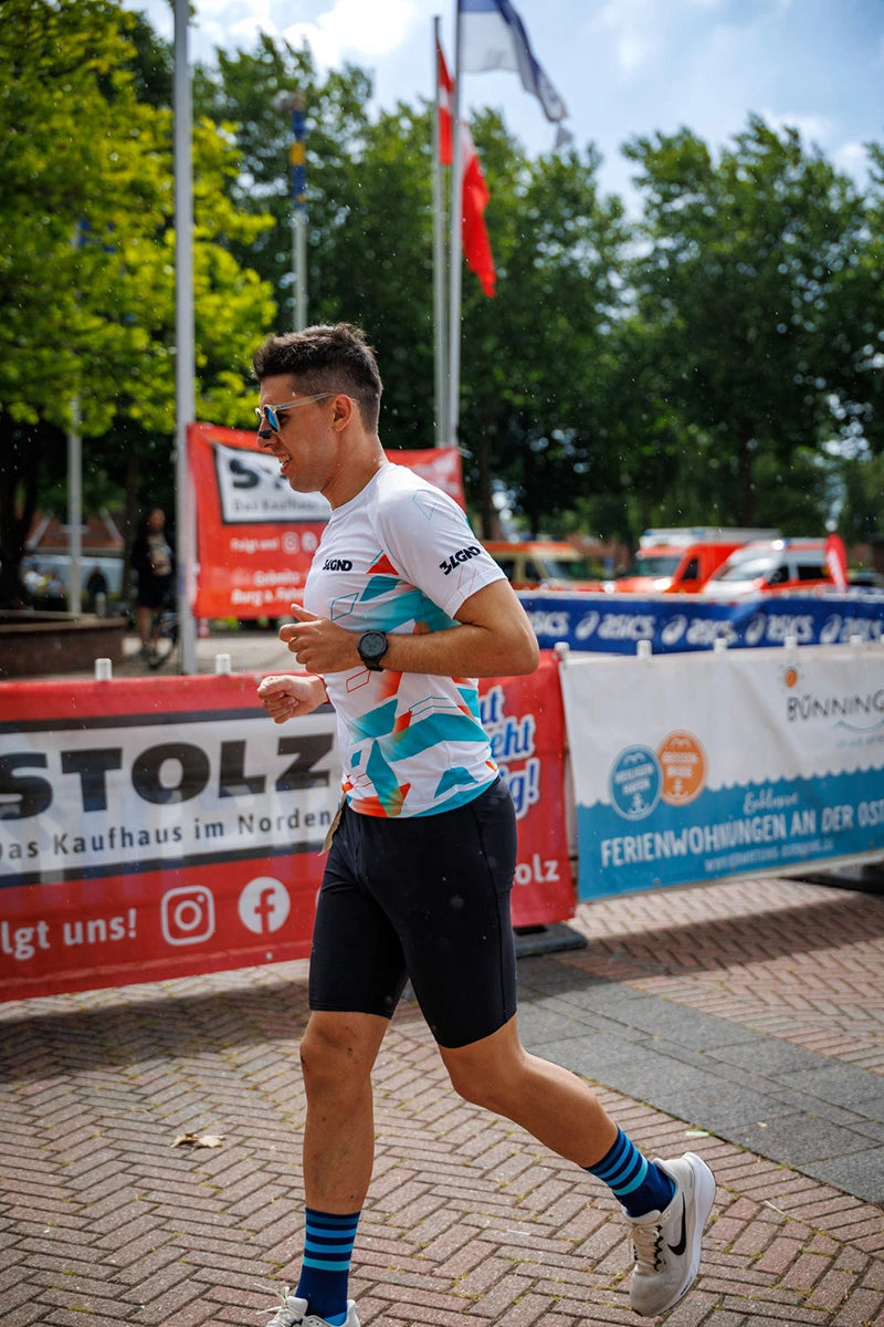 TRI Legend - T-Shirts